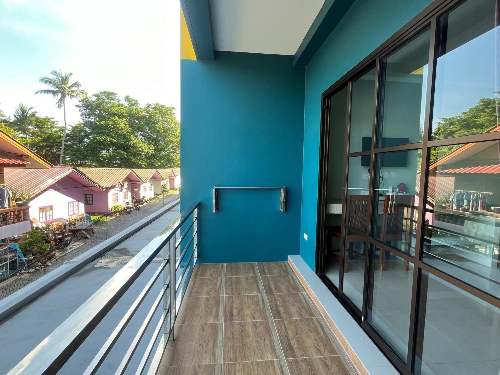 J & Ariya Hotel Near Samui Airport And Koh Phangan Pier Bophut Extérieur photo