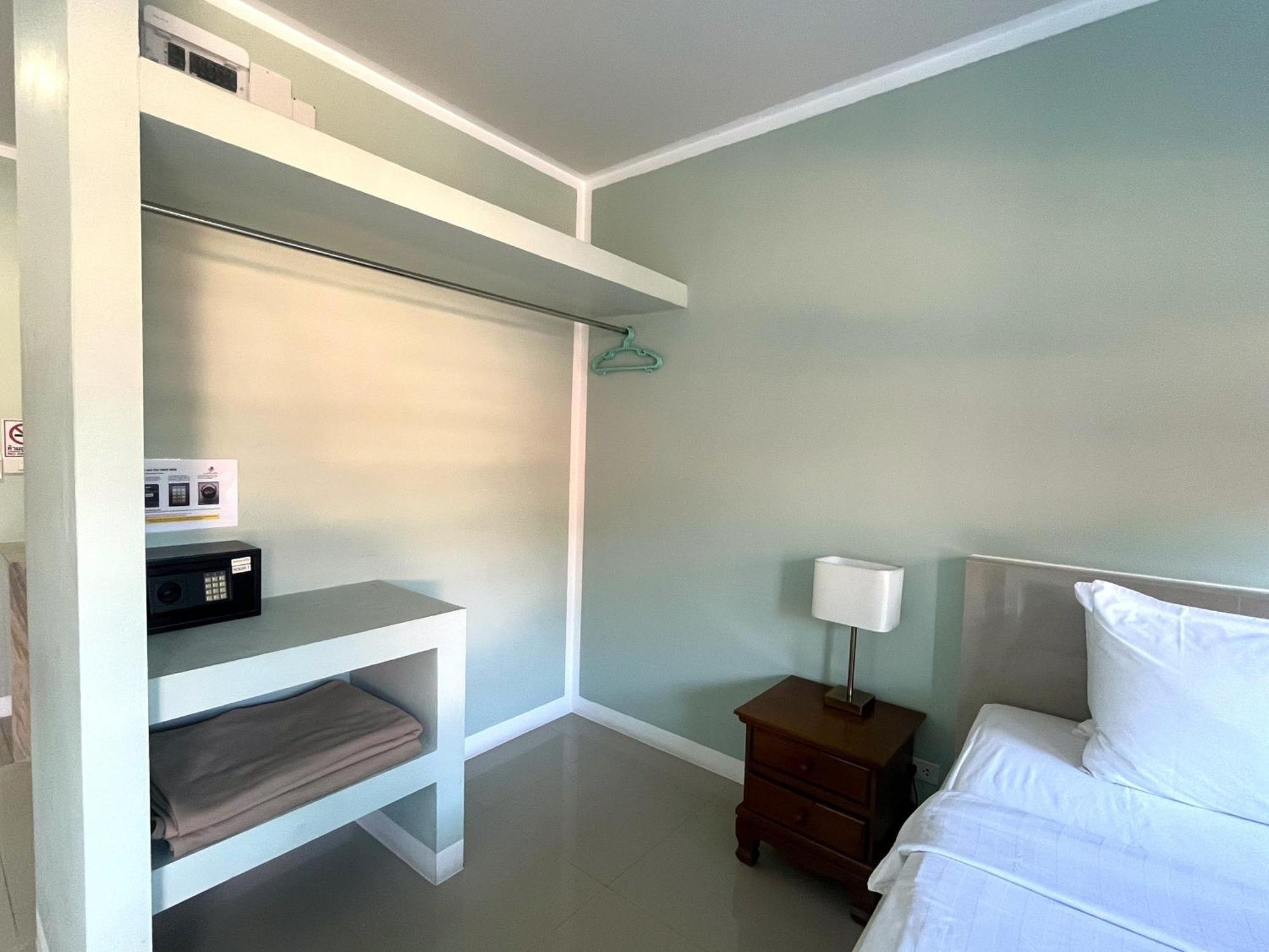 J & Ariya Hotel Near Samui Airport And Koh Phangan Pier Bophut Extérieur photo